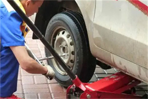 临泽附近拖车24小时服务热线电话